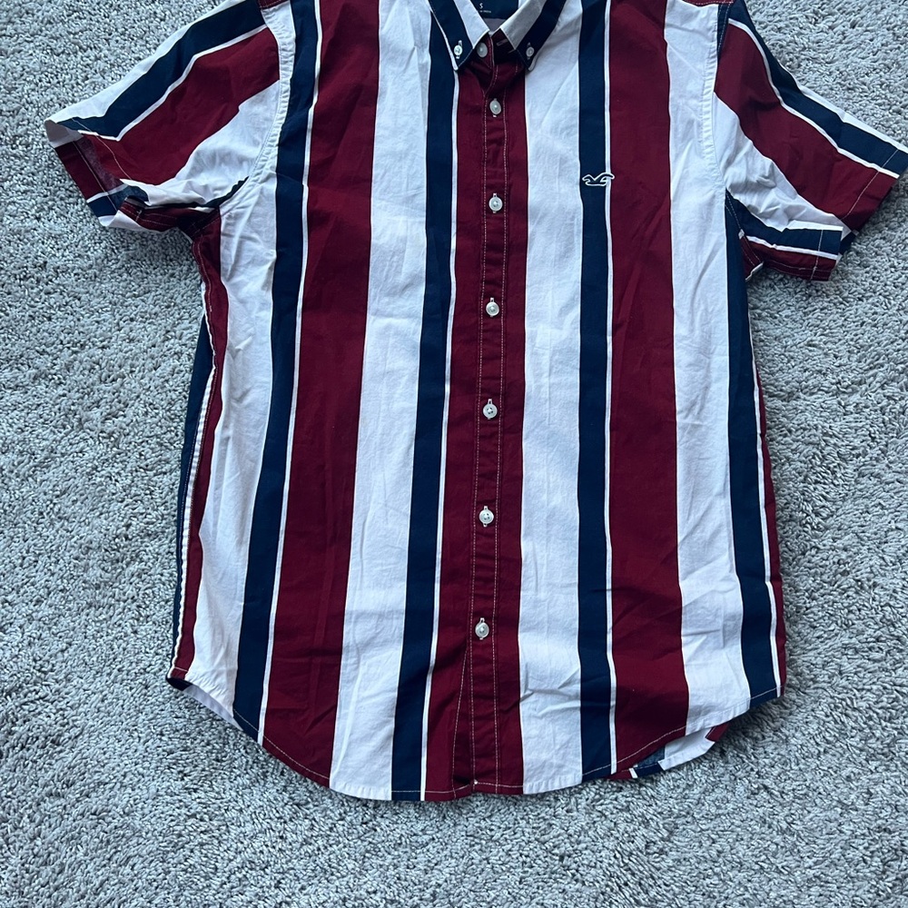 Hollister Men's Casual Striped Shirt - Red, White, Navy